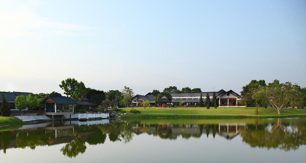 Korat Resort Hotel Nakhonratchasima Exterior foto